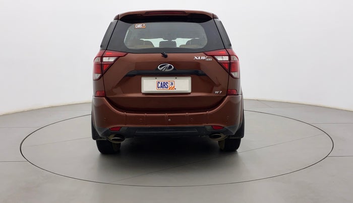 2019 Mahindra XUV500 W7, Diesel, Manual, 1,09,163 km, Back/Rear