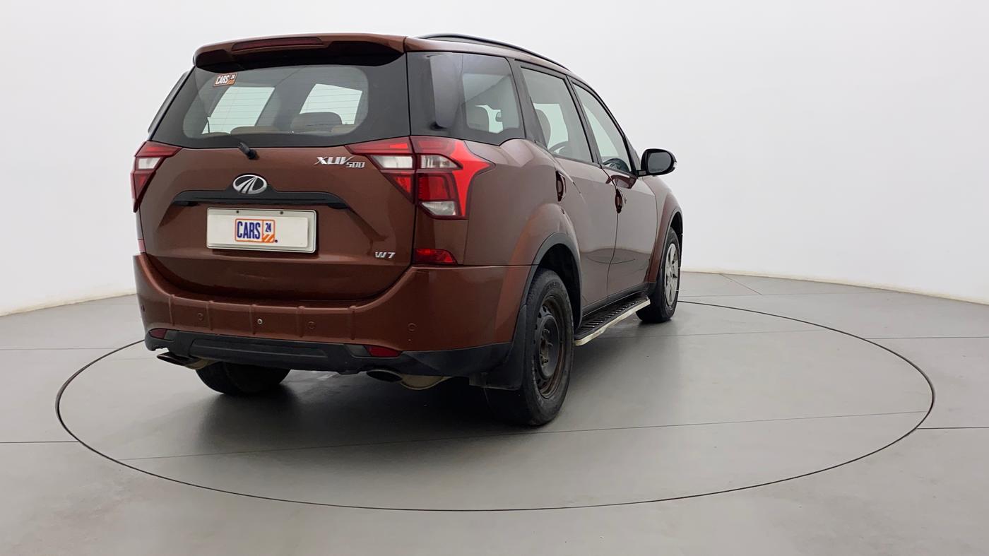 2019 Mahindra XUV500 W7, Diesel, Manual, 1,09,163 km, Right Back Diagonal