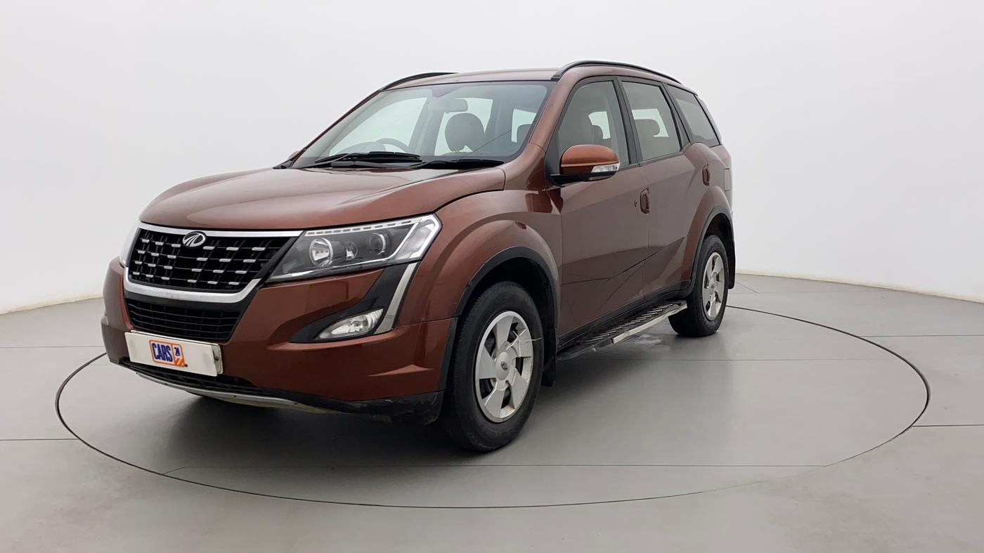 2019 Mahindra XUV500 W7, Diesel, Manual, 1,09,163 km, Left Front Diagonal