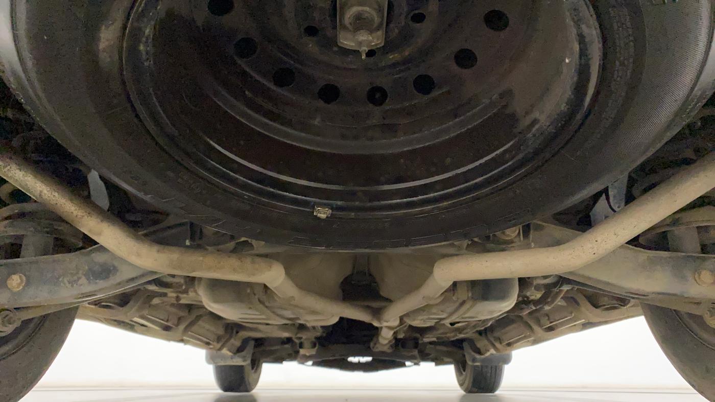 2019 Mahindra XUV500 W7, Diesel, Manual, 1,09,163 km, Rear Underbody