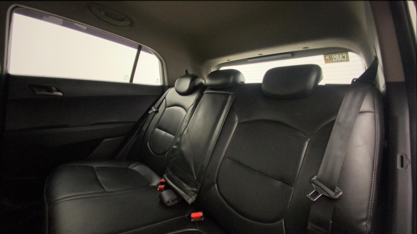 2017 Hyundai Creta SX PLUS AT 1.6 PETROL, Petrol, Automatic, 88,717 km, Right Side Rear Door Cabin