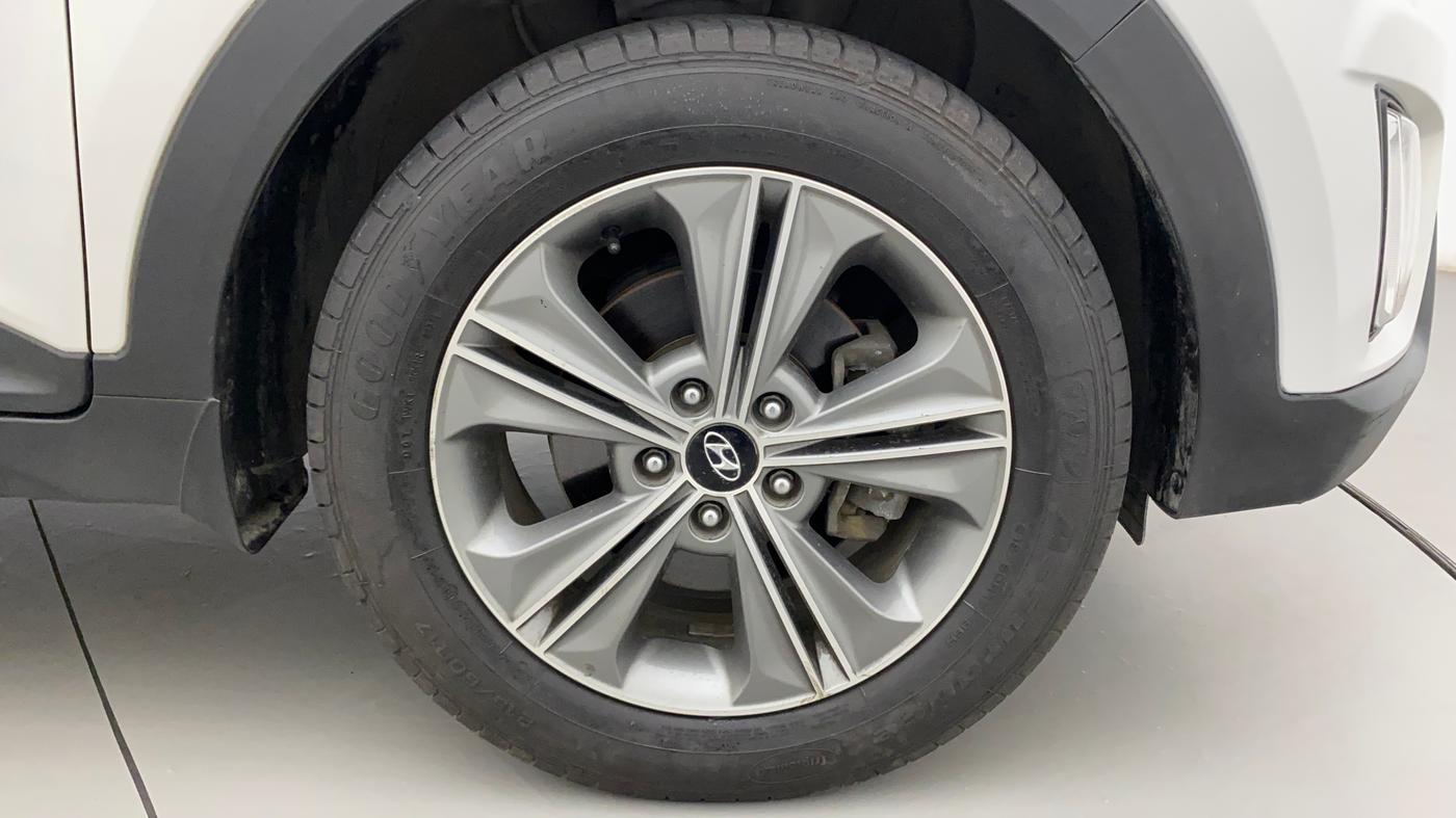 2017 Hyundai Creta SX PLUS AT 1.6 PETROL, Petrol, Automatic, 88,717 km, Right Front Wheel