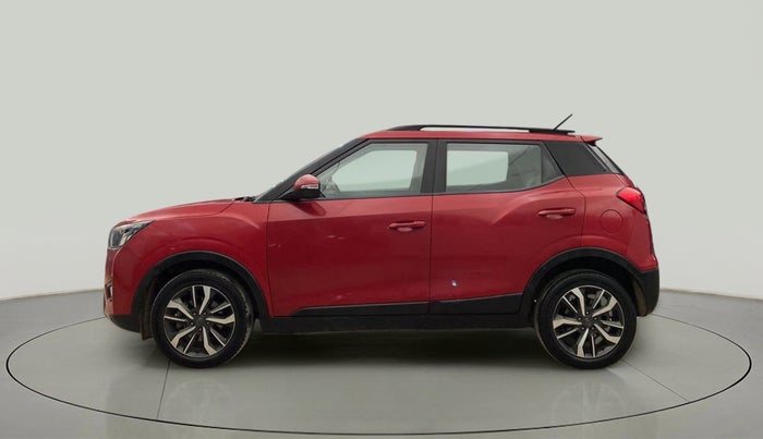 2020 Mahindra XUV300 W8 (O) 1.5 DIESEL AMT, Diesel, Automatic, 44,251 km, Left Side