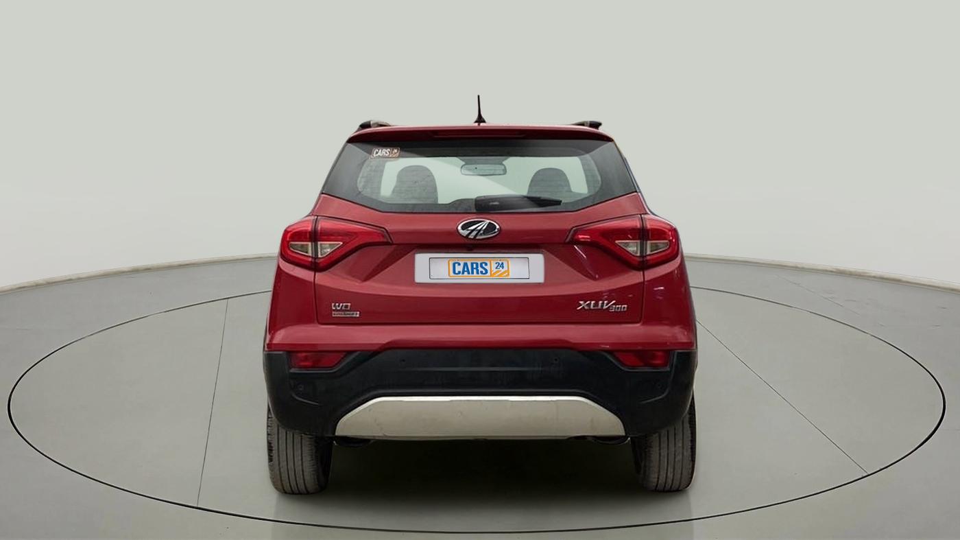 2020 Mahindra XUV300 W8 (O) 1.5 DIESEL AMT, Diesel, Automatic, 44,251 km, Back/Rear
