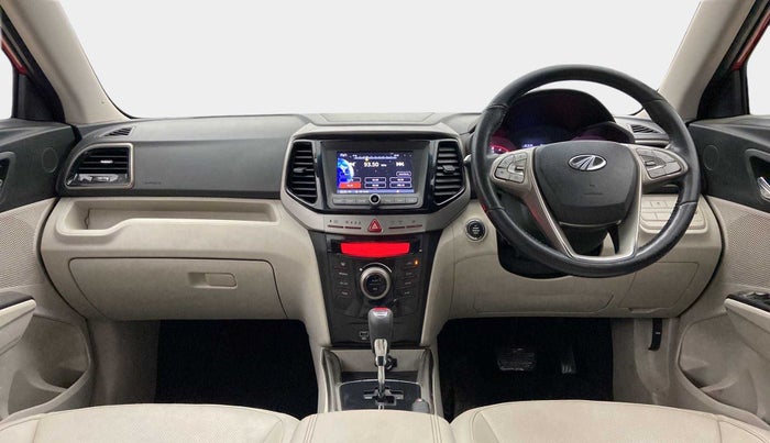 2020 Mahindra XUV300 W8 (O) 1.5 DIESEL AMT, Diesel, Automatic, 44,251 km, Dashboard