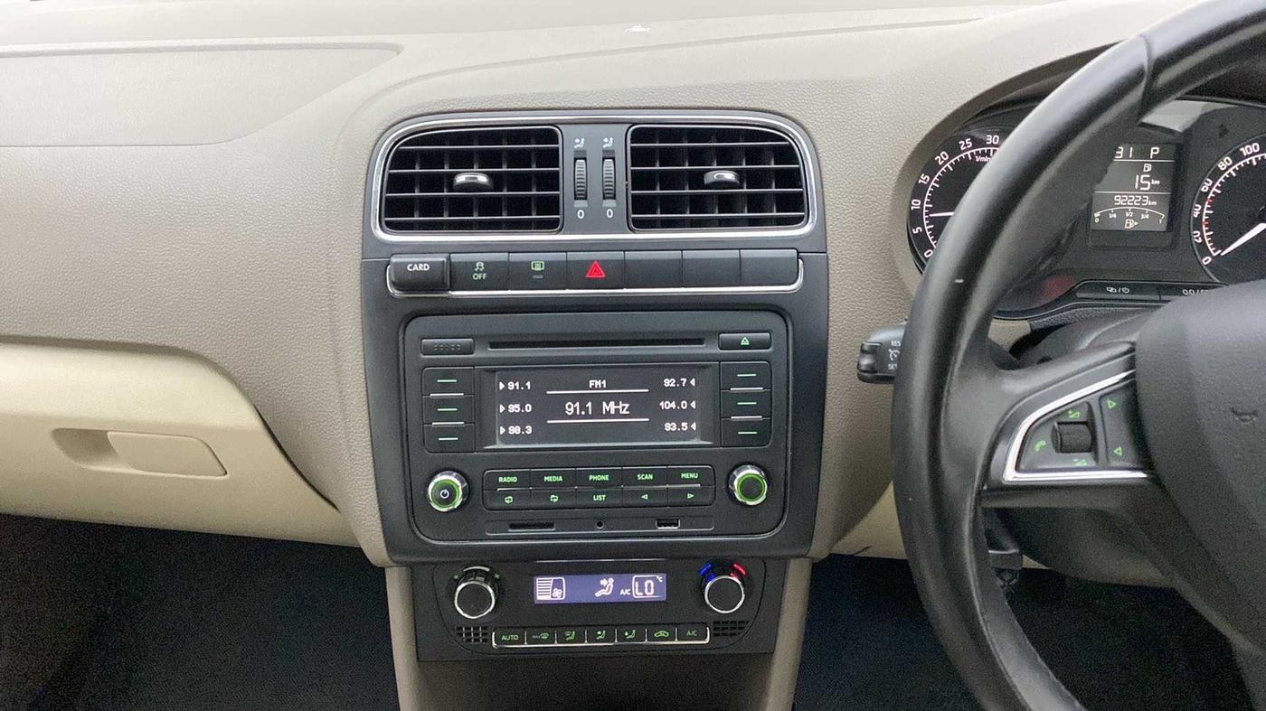 2016 Skoda Rapid 1.5 TDI CR STYLE PLUS AT, Diesel, Automatic, 92,223 km, Air Conditioner