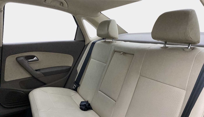 2016 Skoda Rapid 1.5 TDI CR STYLE PLUS AT, Diesel, Automatic, 92,223 km, Right Side Rear Door Cabin