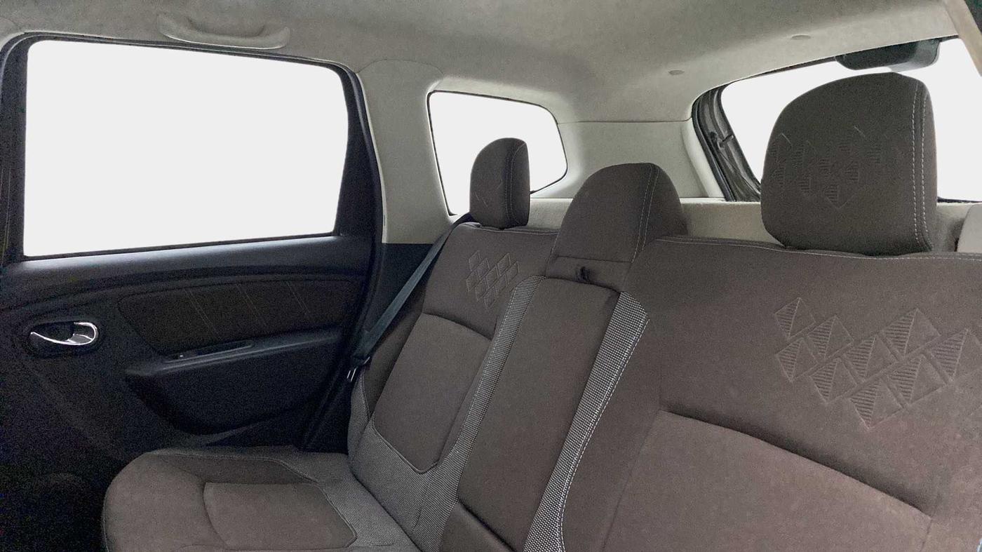 2020 Renault Duster RXZ 1.5 PETROL MT, Petrol, Manual, 41,619 km, Right Side Rear Door Cabin