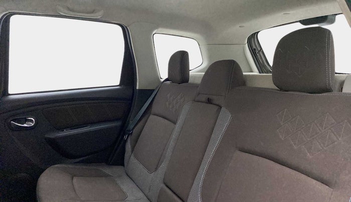 2020 Renault Duster RXZ 1.5 PETROL MT, Petrol, Manual, 41,619 km, Right Side Rear Door Cabin