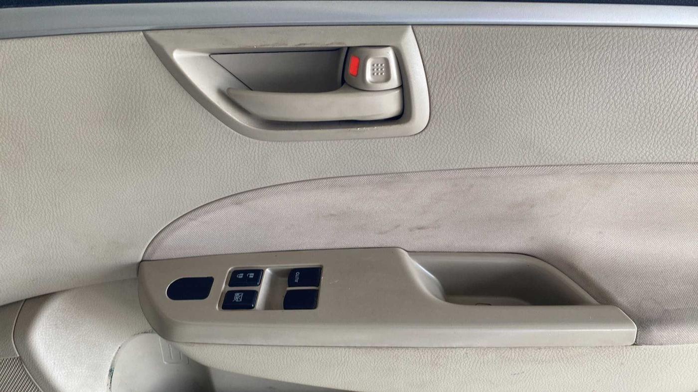 2021 Maruti Swift Dzire TOUR S-CNG (O), CNG, Manual, 53,523 km, Driver Side Door Panels Control