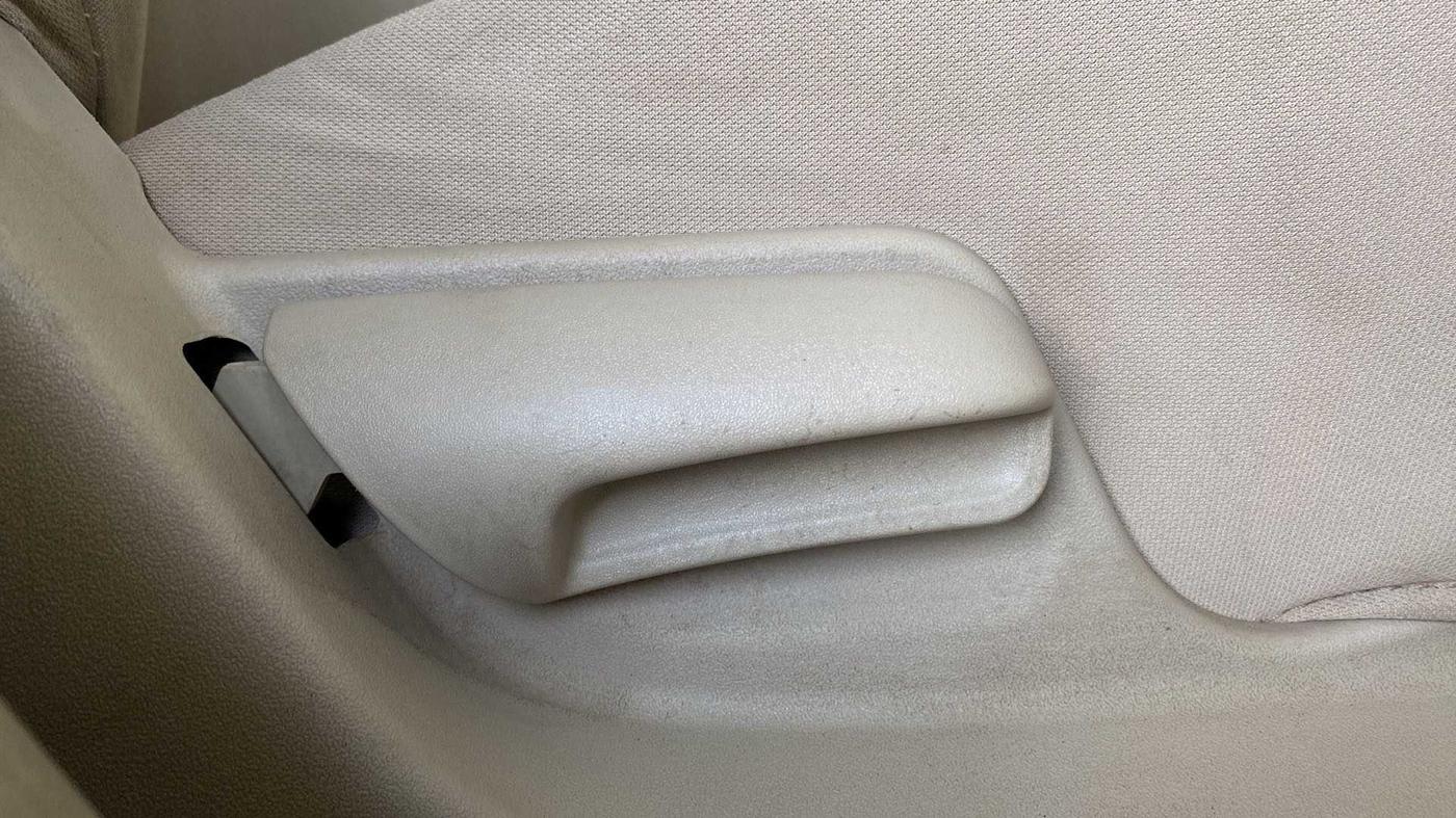 2021 Maruti Swift Dzire TOUR S-CNG (O), CNG, Manual, 53,523 km, Driver Side Adjustment Panel