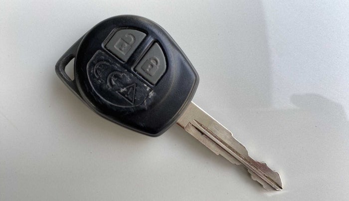 2021 Maruti Swift VXI, Petrol, Manual, 9,454 km, Key Close Up
