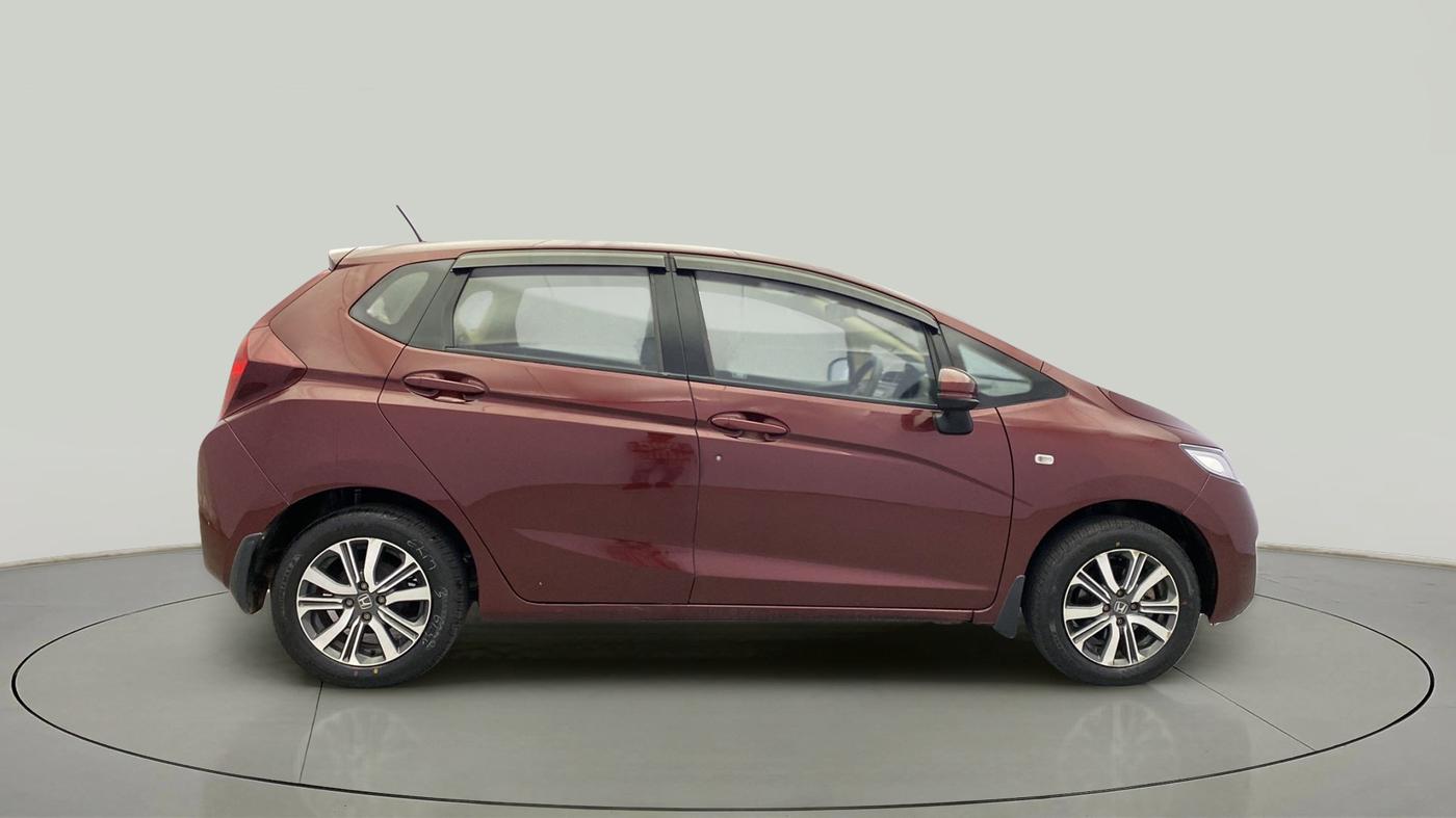 2017 Honda Jazz 1.2L I-VTEC SV, Petrol, Manual, 28,333 km, Right Side View
