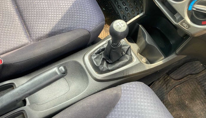 2012 Honda City 1.5L I-VTEC CORPORATE MT, Petrol, Manual, 68,373 km, Gear lever - Boot cover slightly torn