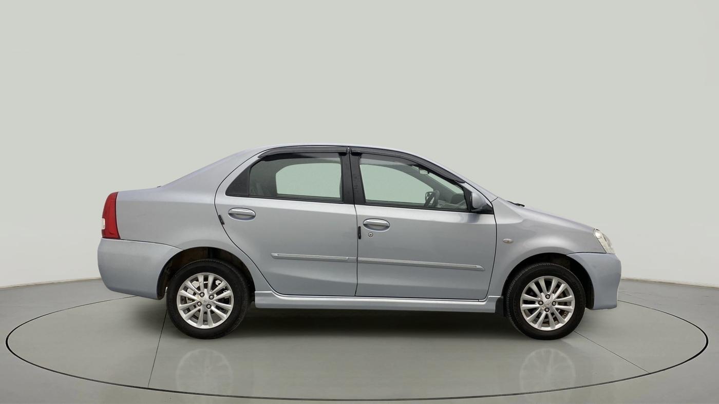 2011 Toyota Etios VX, Petrol, Manual, 92,271 km, Right Side View