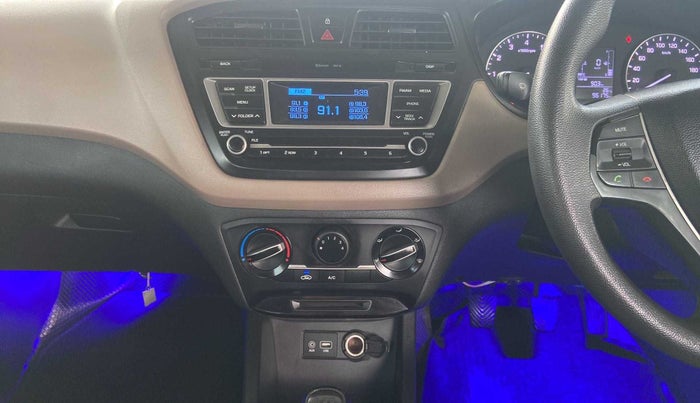 2016 Hyundai Elite i20 MAGNA 1.2, Petrol, Manual, 96,181 km, Air Conditioner