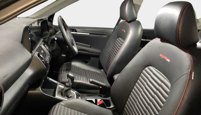2023 KIA SONET GTX PLUS 1.5 IMT, Diesel, Manual, 6,995 km, Right Side Front Door Cabin