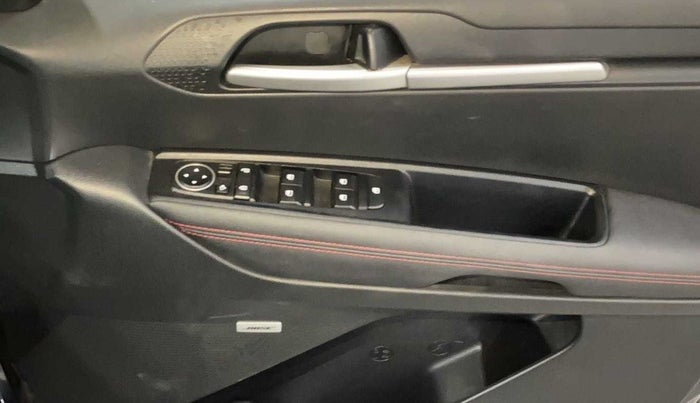 2023 KIA SONET GTX PLUS 1.5 IMT, Diesel, Manual, 6,995 km, Driver Side Door Panels Control