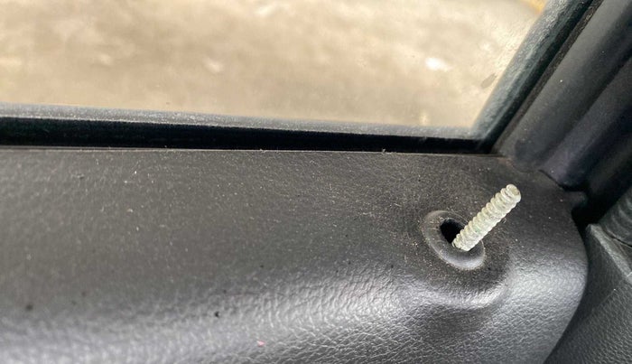 2020 Maruti Alto VXI, Petrol, Manual, 14,355 km, Lock system - Door lock knob has minor damage