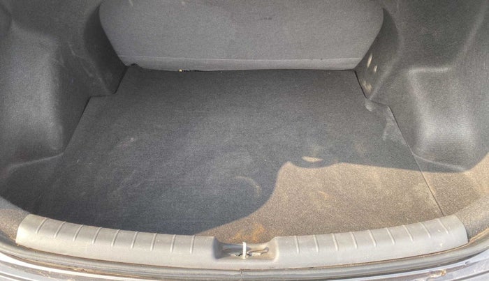 2021 Hyundai AURA S 1.2 AMT, Petrol, Automatic, 12,634 km, Boot Inside