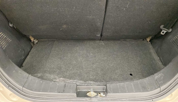 2015 Maruti Wagon R 1.0 VXI, Petrol, Manual, 45,789 km, Boot Inside