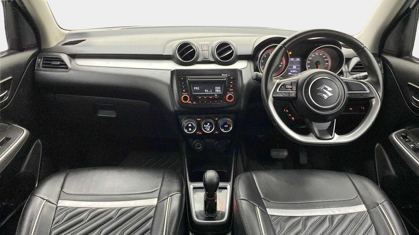2018 Maruti Swift ZXI AMT, Petrol, Automatic, 54,397 km, Dashboard