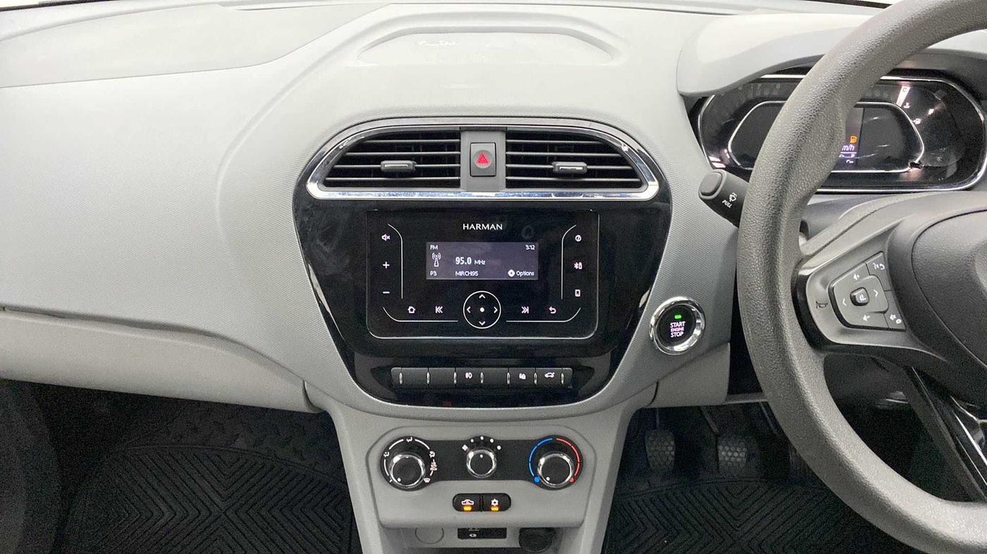 2022 Tata TIGOR XZ PETROL, Petrol, Manual, 13,622 km, Air Conditioner