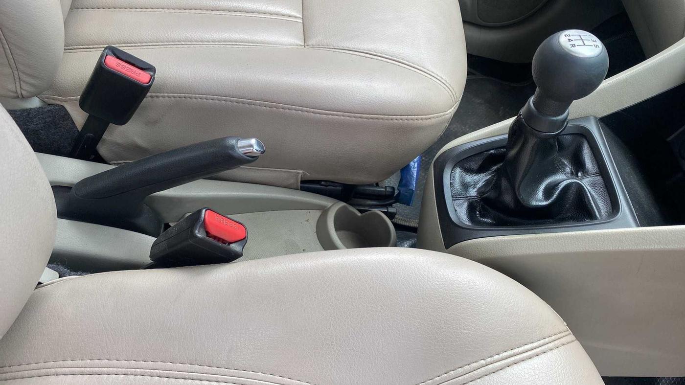2015 Maruti Celerio VXI, Petrol, Manual, 96,309 km, Gear Lever