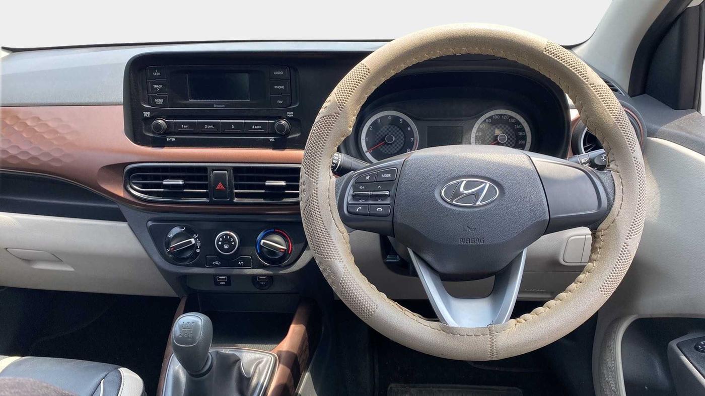 2020 Hyundai AURA S 1.2, Petrol, Manual, 41,550 km, Steering Wheel Close Up