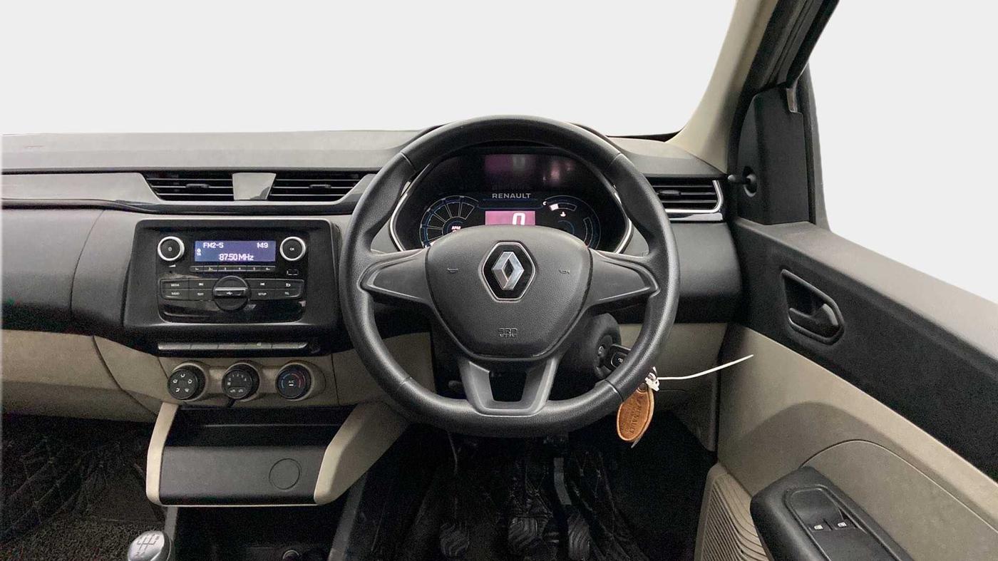 2020 Renault TRIBER RXL MT, Petrol, Manual, 17,893 km, Steering Wheel Close Up