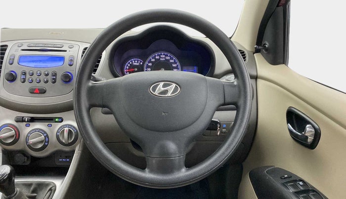2014 Hyundai i10 SPORTZ 1.1, Petrol, Manual, 82,502 km, Steering Wheel Close Up