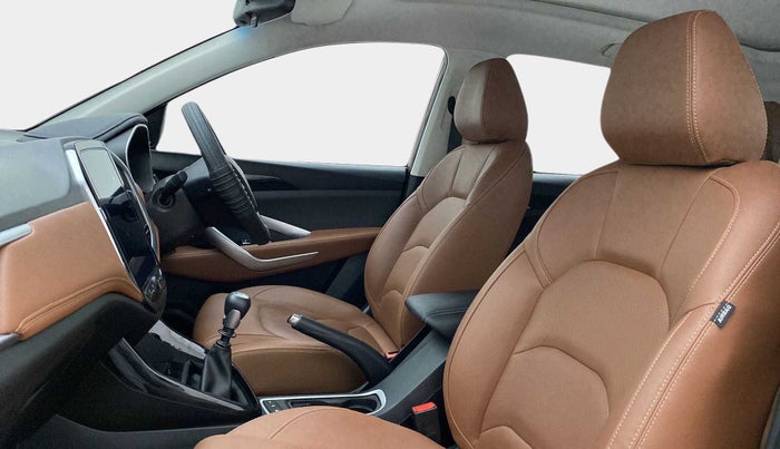 2020 MG HECTOR PLUS SHARP 2.0 DIESEL TURBO MT 6-STR DUAL TONE, Diesel, Manual, 12,098 km, Right Side Front Door Cabin