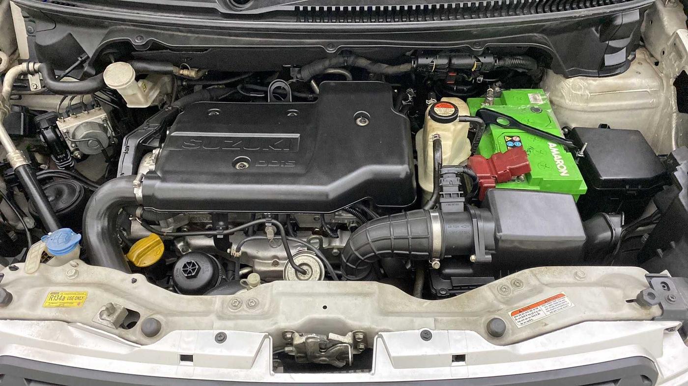 2014 Maruti Ertiga VDI, Diesel, Manual, 74,074 km, Open Bonet