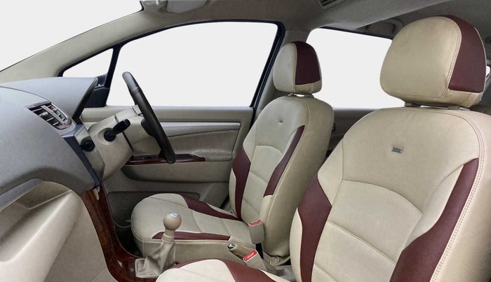 2014 Maruti Ertiga VDI, Diesel, Manual, 74,074 km, Right Side Front Door Cabin