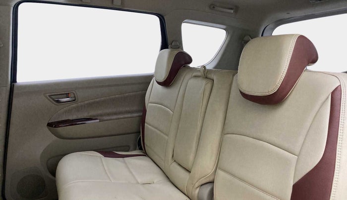 2014 Maruti Ertiga VDI, Diesel, Manual, 74,074 km, Right Side Rear Door Cabin