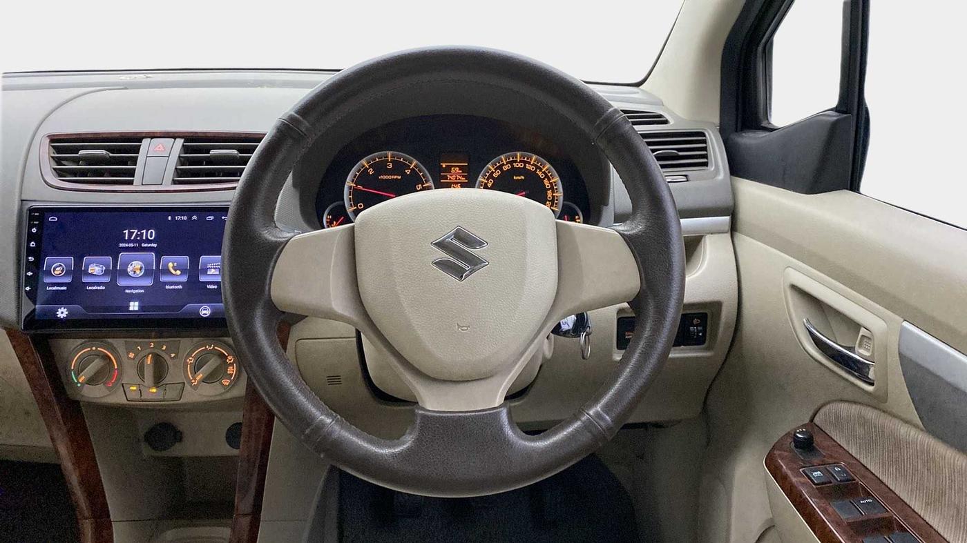2014 Maruti Ertiga VDI, Diesel, Manual, 74,074 km, Steering Wheel Close Up