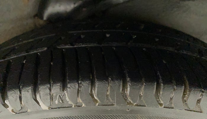 2012 Hyundai i10 SPORTZ 1.2 AT, Petrol, Automatic, 49,372 km, Left Rear Tyre Tread