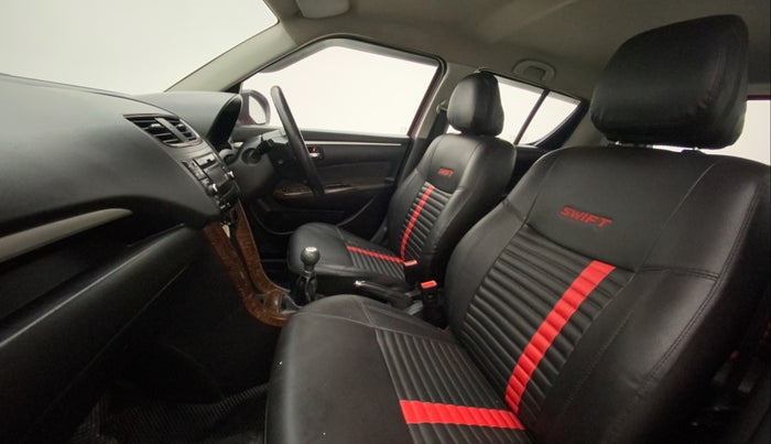 2017 Maruti Swift VXI, Petrol, Manual, 85,783 km, Right Side Front Door Cabin