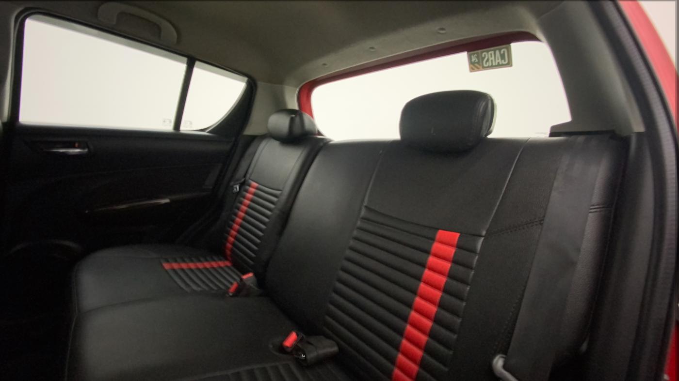2017 Maruti Swift VXI, Petrol, Manual, 85,783 km, Right Side Rear Door Cabin