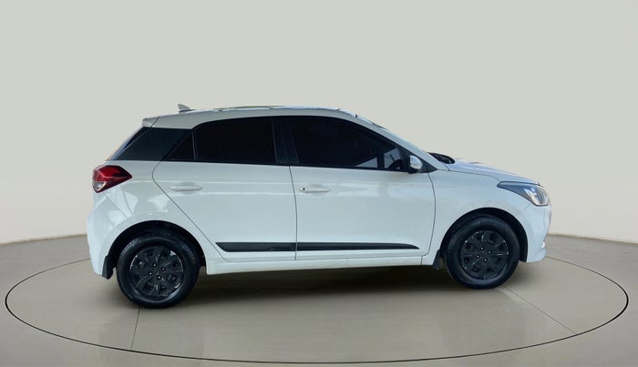 2015 Hyundai Elite i20 SPORTZ 1.2, Petrol, Manual, 82,547 km, Right Side View