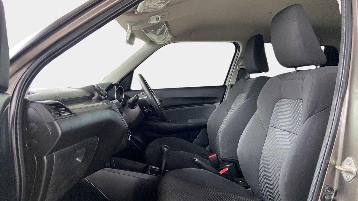 2023 Maruti Swift VXI, Petrol, Manual, 4,924 km, Right Side Front Door Cabin