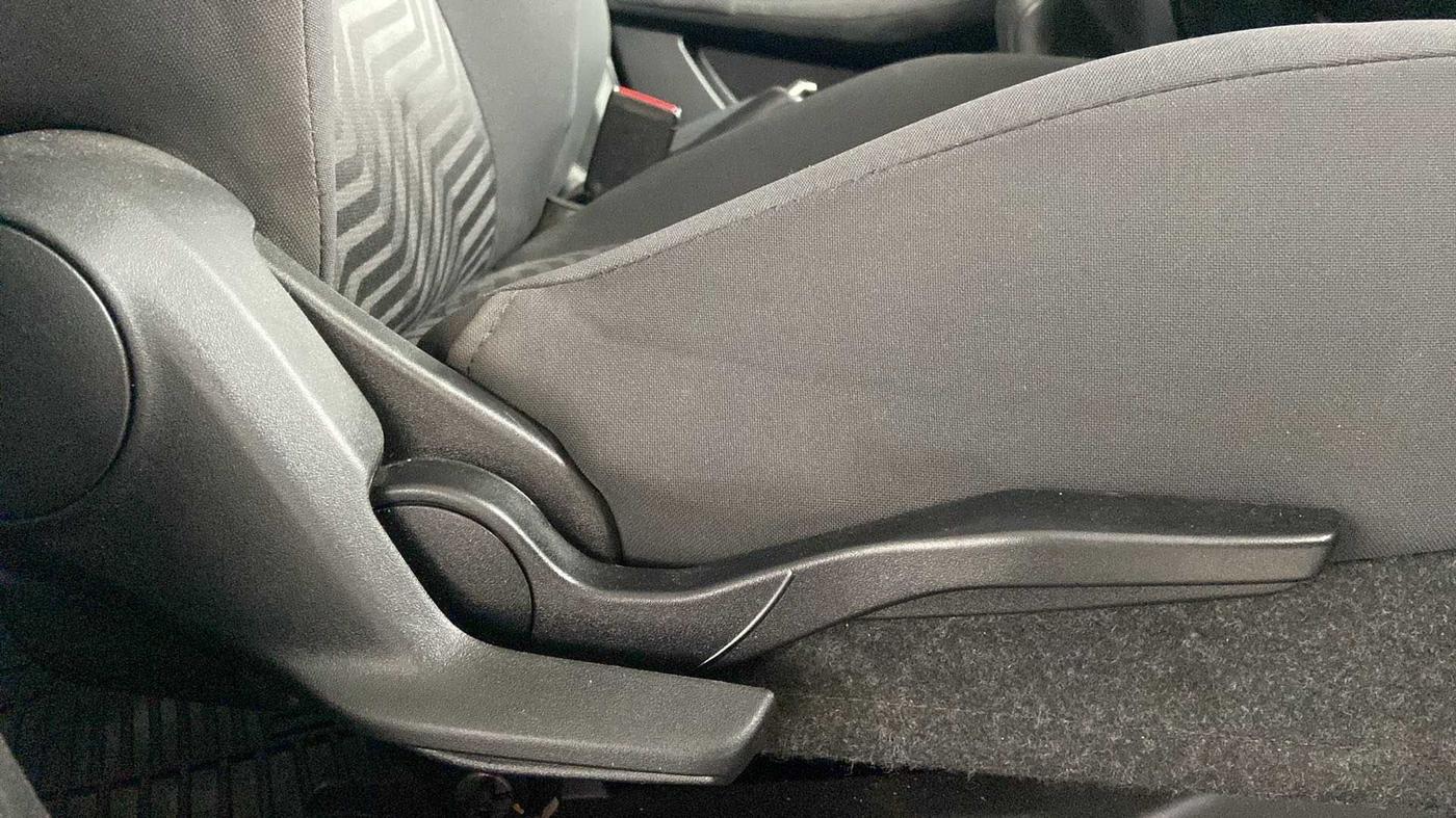2023 Maruti Swift VXI, Petrol, Manual, 4,924 km, Driver Side Adjustment Panel