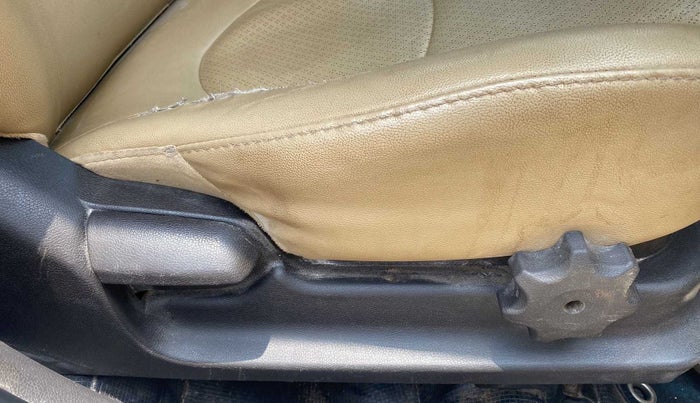 2018 Hyundai Verna 1.6 CRDI SX, Diesel, Manual, 1,18,019 km, Driver Side Adjustment Panel