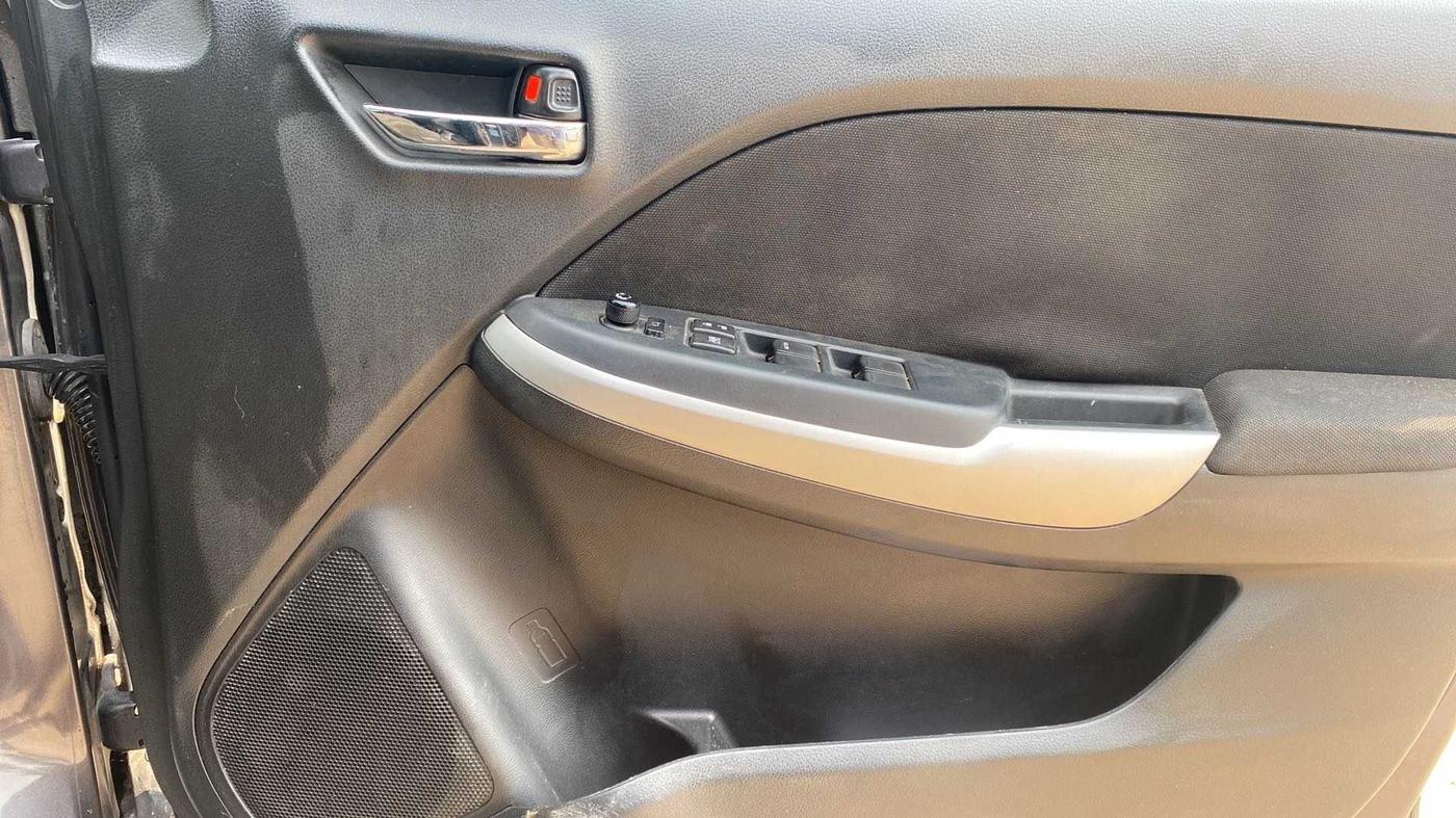 2016 Maruti Baleno ZETA PETROL 1.2, Petrol, Manual, 29,641 km, Driver Side Door Panels Control