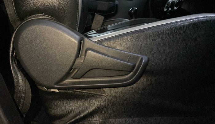 2020 Maruti S PRESSO VXI+, Petrol, Manual, 27,416 km, Driver Side Adjustment Panel