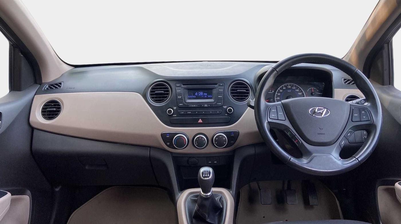 2014 Hyundai Grand i10 ASTA 1.2 KAPPA VTVT, Petrol, Manual, 17,490 km, Dashboard