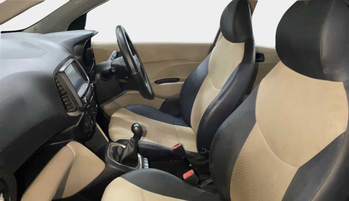 2021 Hyundai NEW SANTRO SPORTZ MT, Petrol, Manual, 27,926 km, Right Side Front Door Cabin