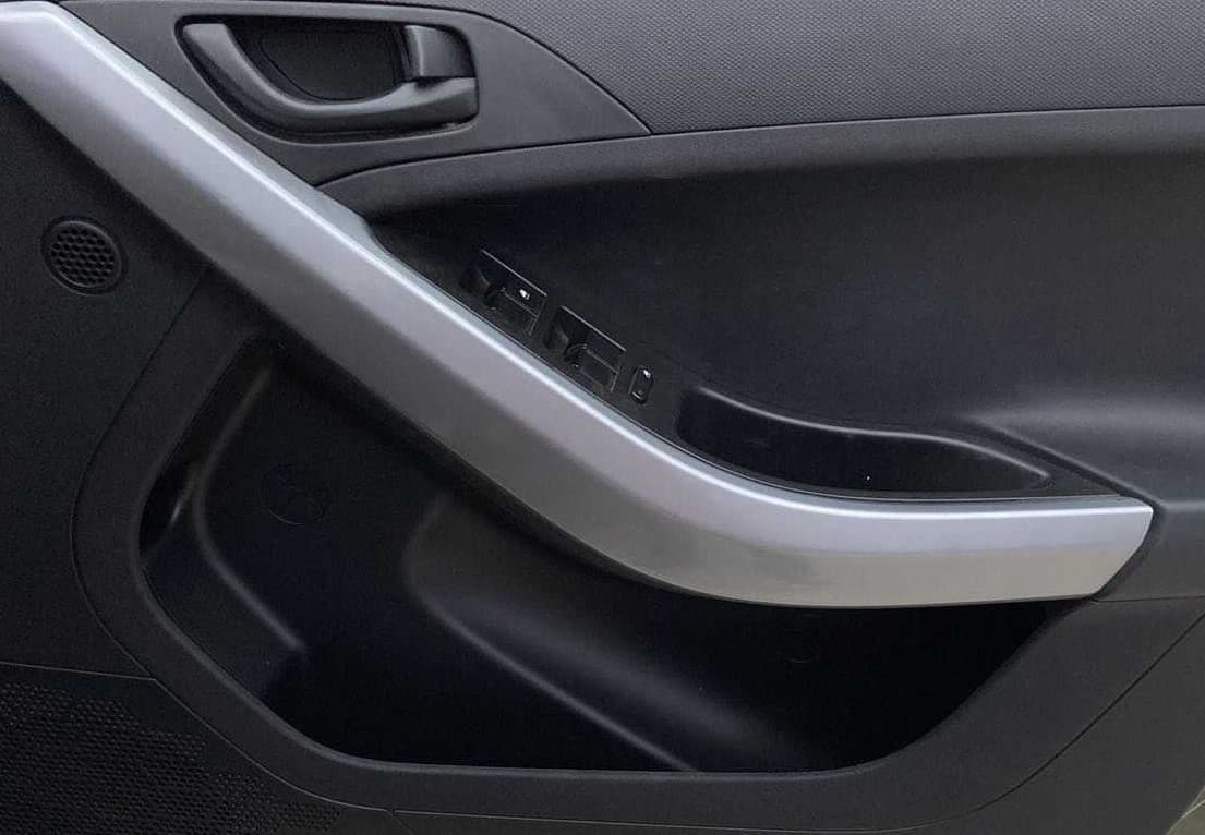 2022 Tata NEXON XMA PETROL, Petrol, Automatic, 3,671 km, Driver Side Door Panels Control