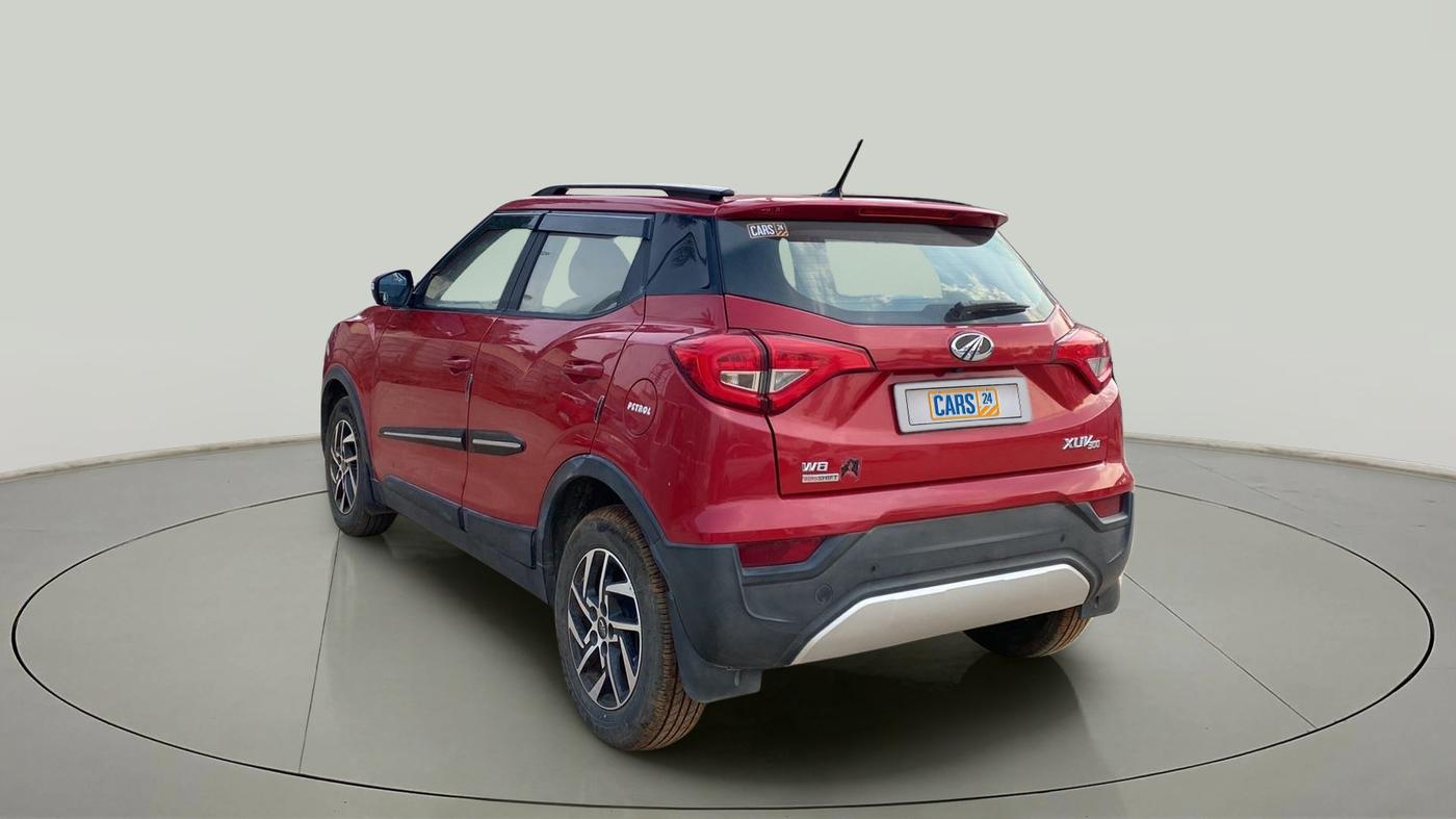 2022 Mahindra XUV300 W8 (O) 1.2 PETROL AMT, Petrol, Automatic, 11,911 km, Left Back Diagonal