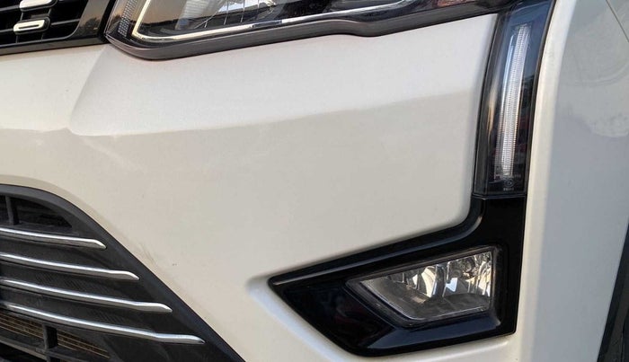 2022 Mahindra XUV300 W8 (O) 1.5 DIESEL AMT, Diesel, Automatic, 15,946 km, Front bumper - Minor scratches
